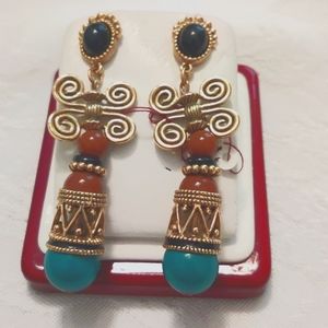 High end earrings